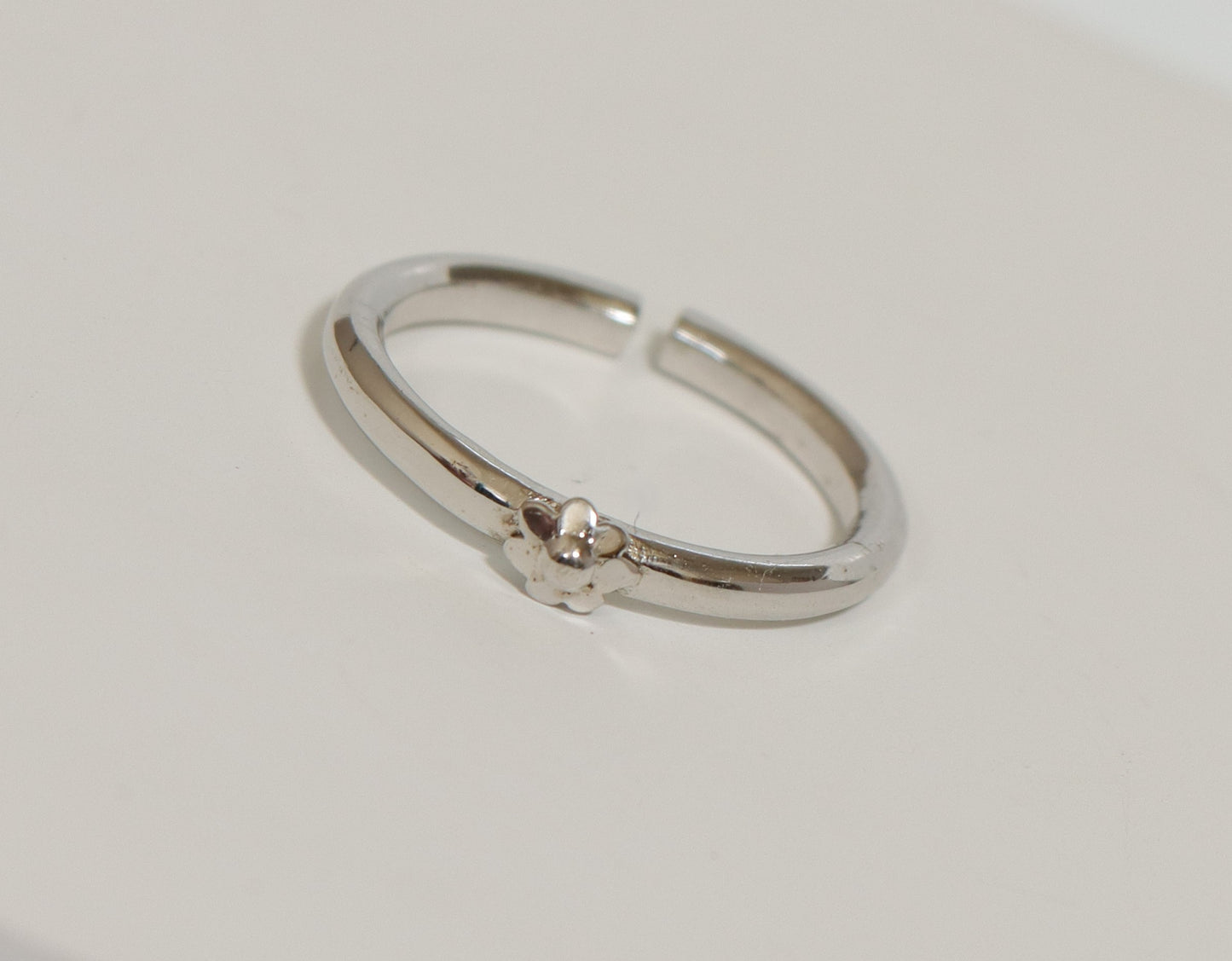 Mini Flower Ring