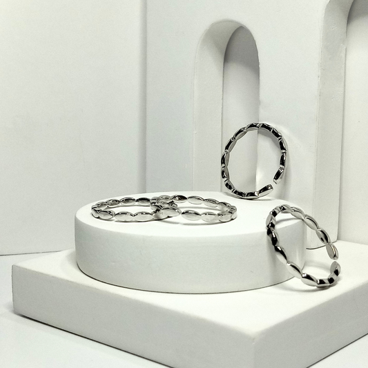 Oval Loop Ring