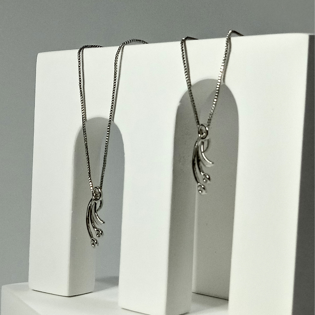 Silver Thread Chain Fruit Pendant