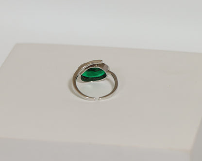 Oval Dark Green Stone Ring